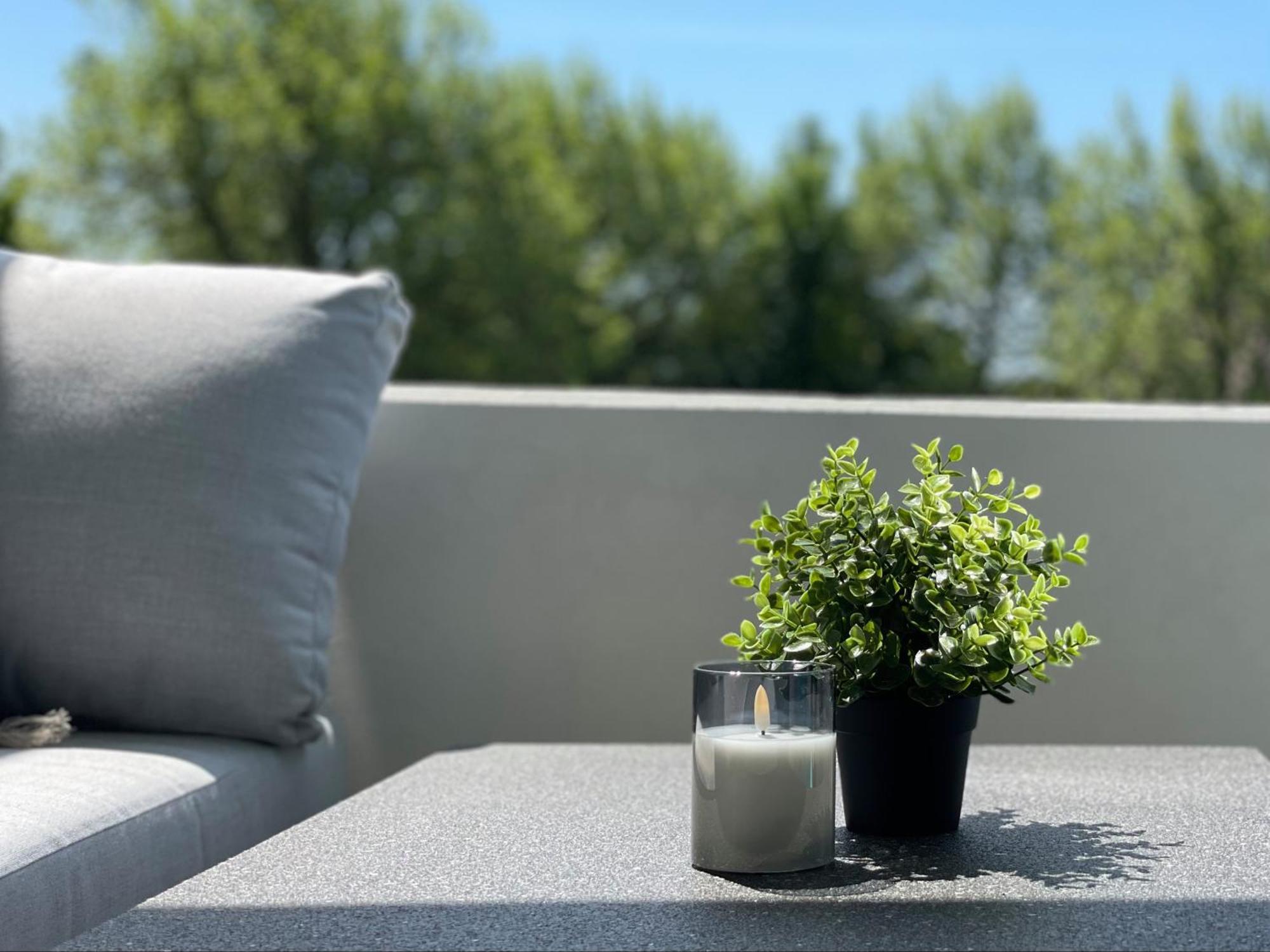 Mit Suedterrasse In Seenaehe Apartment Meersburg